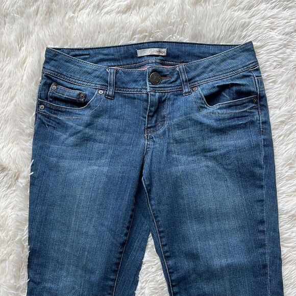 Refuge Crop Capri Jeans Pants Size 9 - Picture 4 of 6